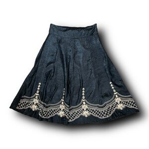 Vintage 90s/Y2K Silky Midi Skirt by Moa